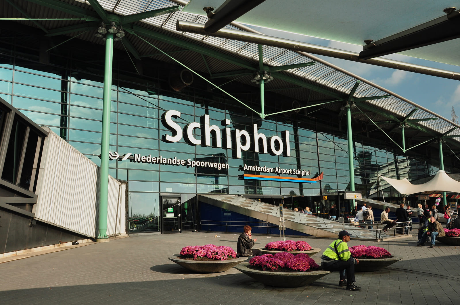 taxi van en naar Schiphol